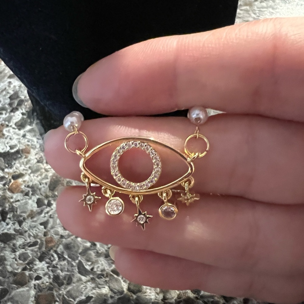Women’s accessory - Picture 2 of 4